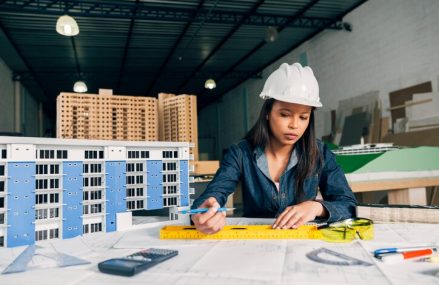 Faut-il préférer un devis détaillé ou forfaitaire pour ses travaux de construction ?